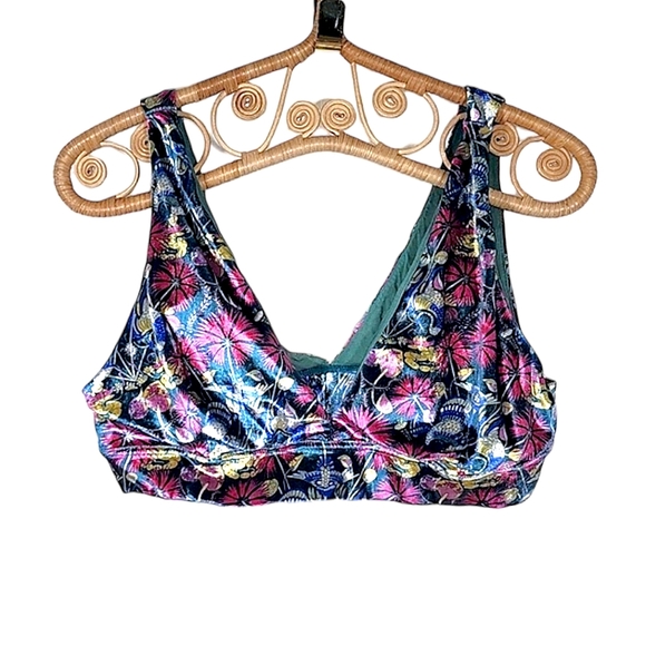 Anthropologie Other - Anthropology Corinthe V-neck Velvet Bralette